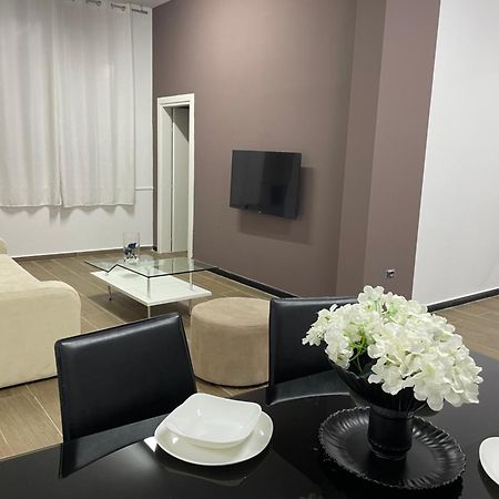 Gold Apartament Vlore Exterior photo